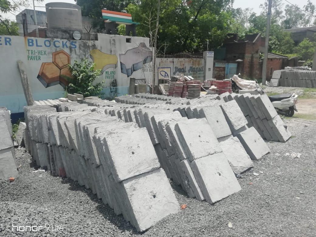 RCC / PCC Base Plate Pad SLABS For PCC Electricity Distribution Poles - Deal Magsil precast concrete product