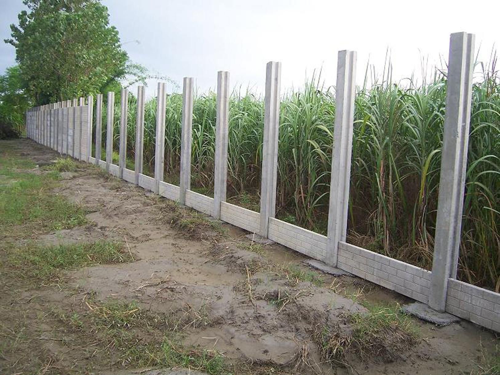 Boundary wall - Deal Magsil precast concrete product